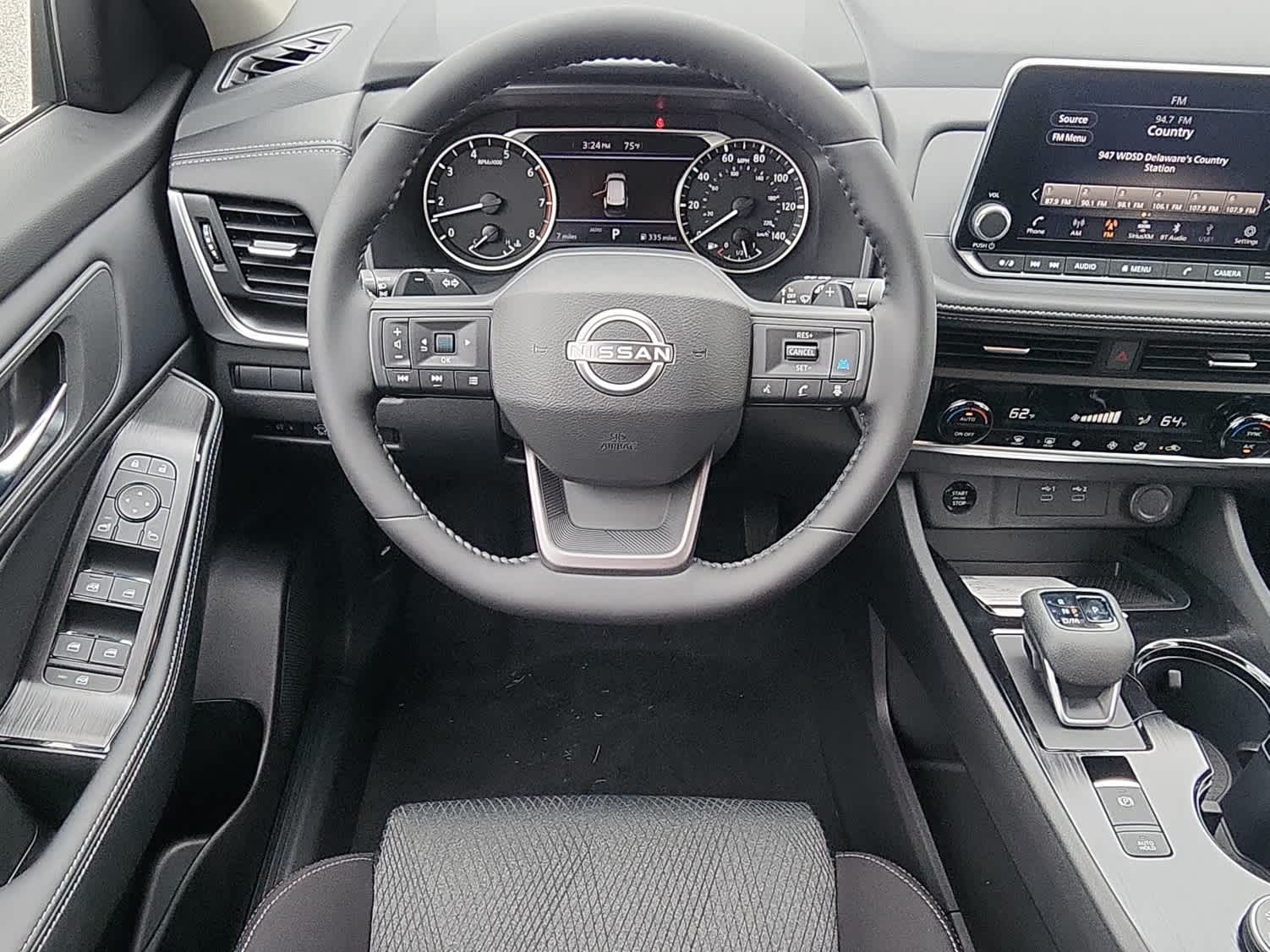 2026 Nissan Rogue SV photo 4