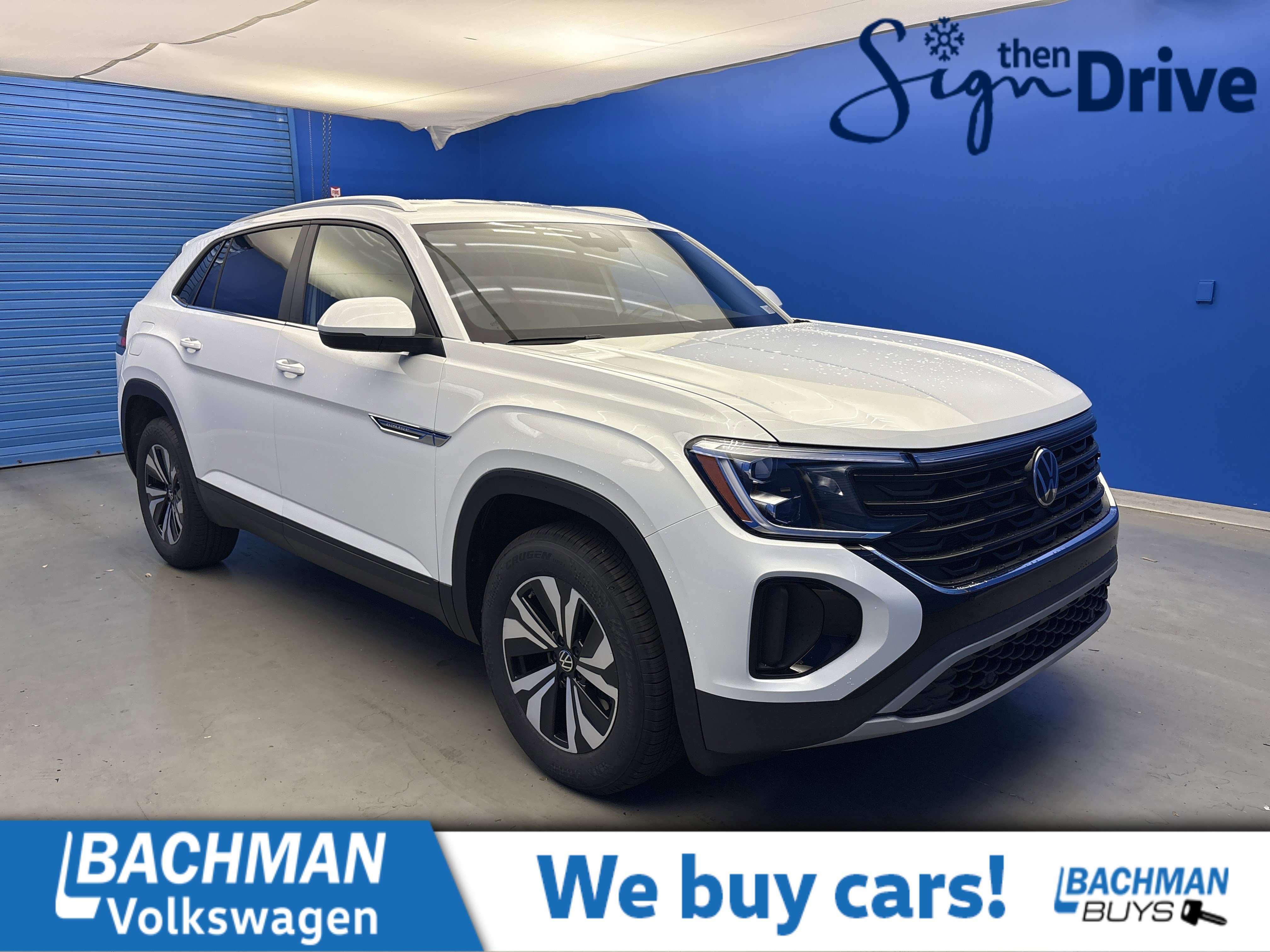 2026 Volkswagen Atlas Cross Sport SE's photo