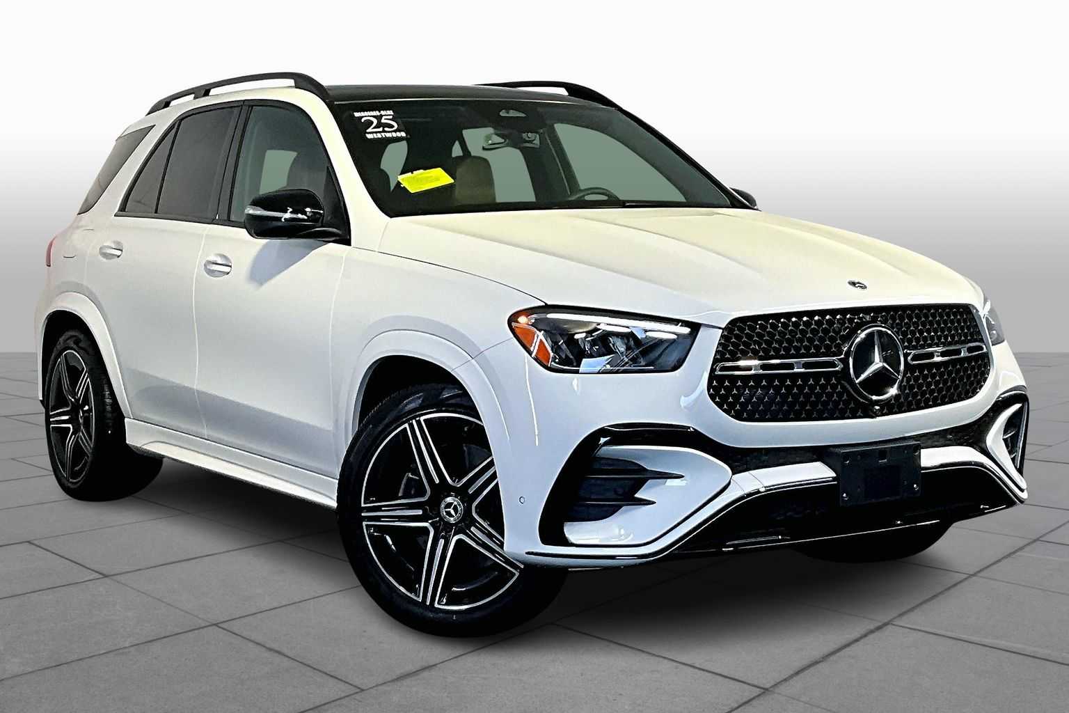 2025 Mercedes Benz GLE 350 4MATIC photo 2