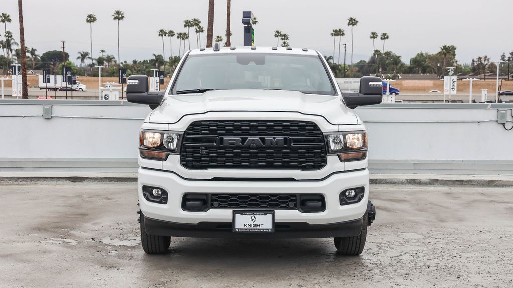 2024 Ram 3500 Big Horn photo 3