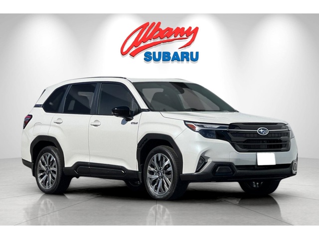 2025 Subaru Forester Touring photo 2