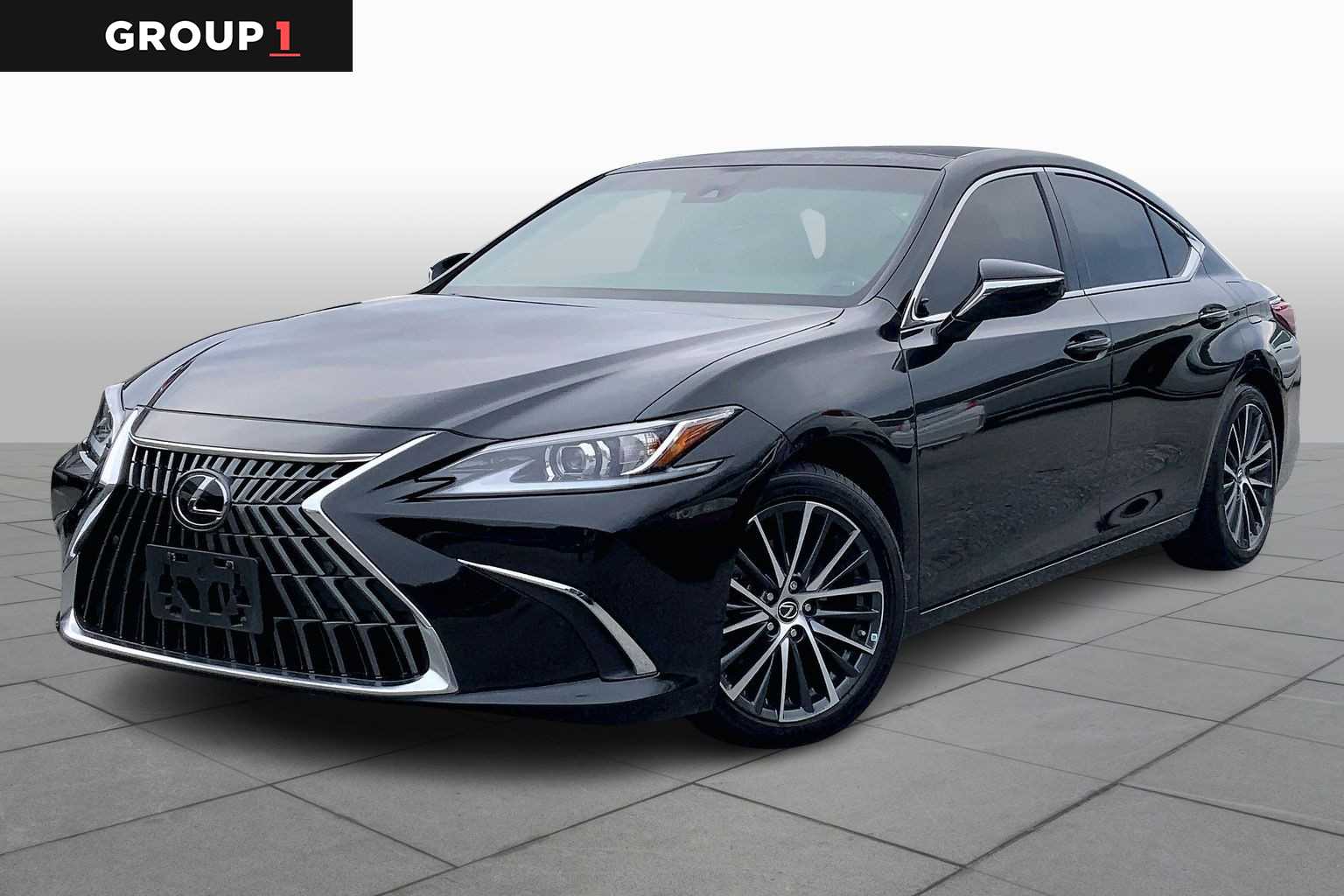 2023 Lexus ES 350's photo