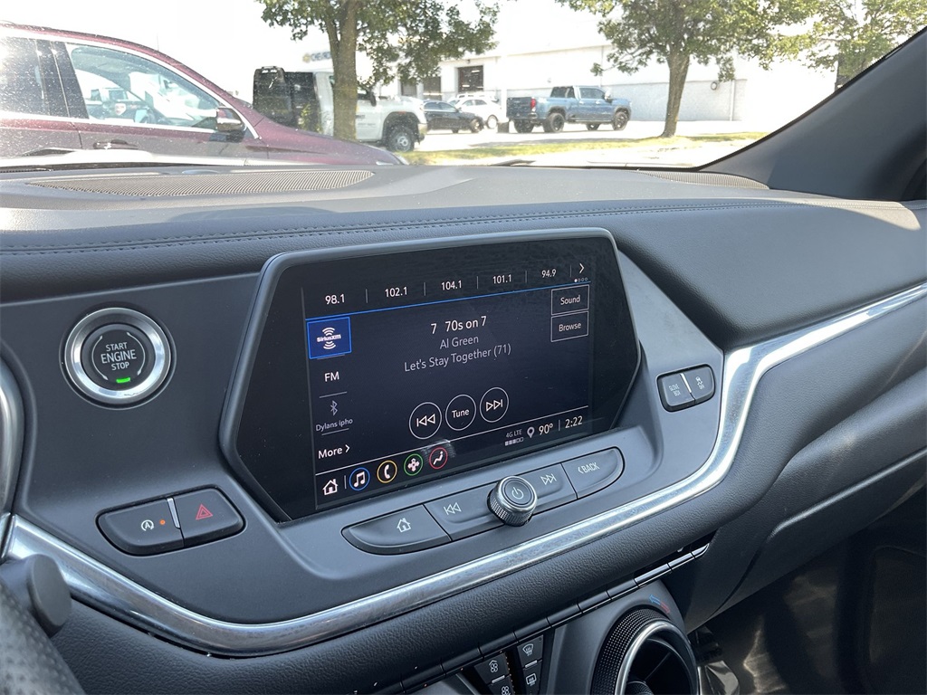 2022 Chevrolet Blazer 2LT photo 11