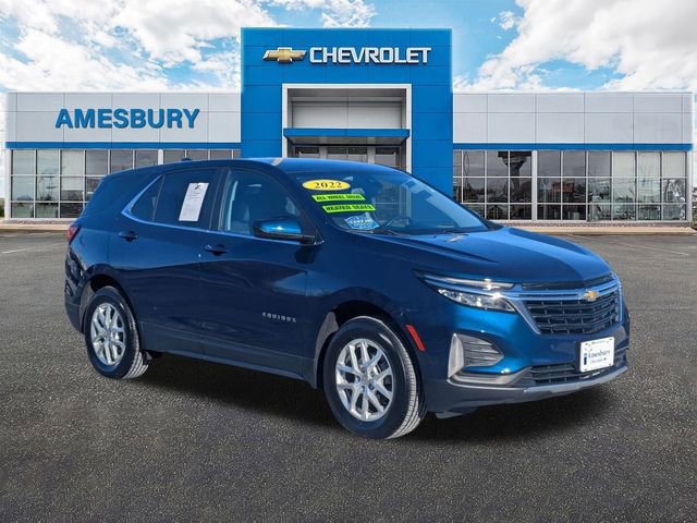 2022 Chevrolet Equinox LT's photo