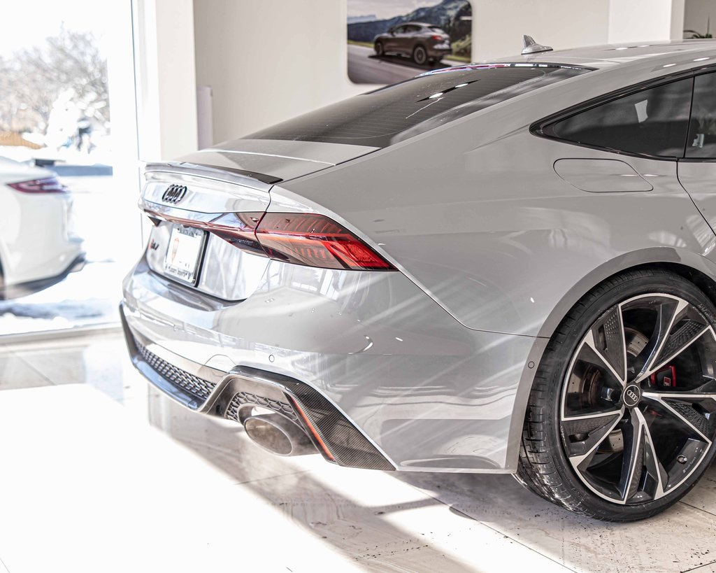 2022 AUDI RS 7 - Image 12