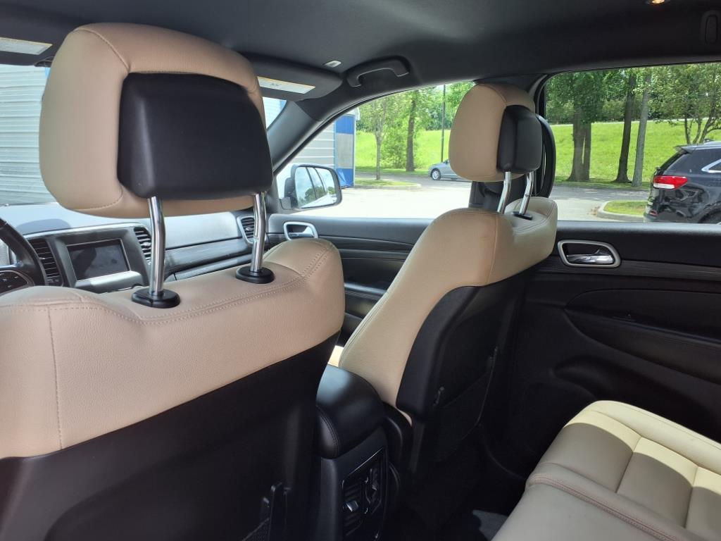 2020 Jeep Grand Cherokee Laredo E photo 18