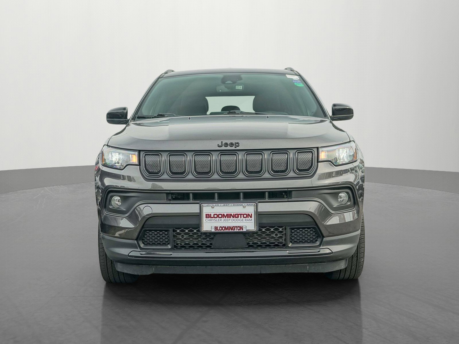 Used 2022 Jeep Compass Altitude with VIN 3C4NJDBB0NT221486 for sale in Minneapolis, Minnesota