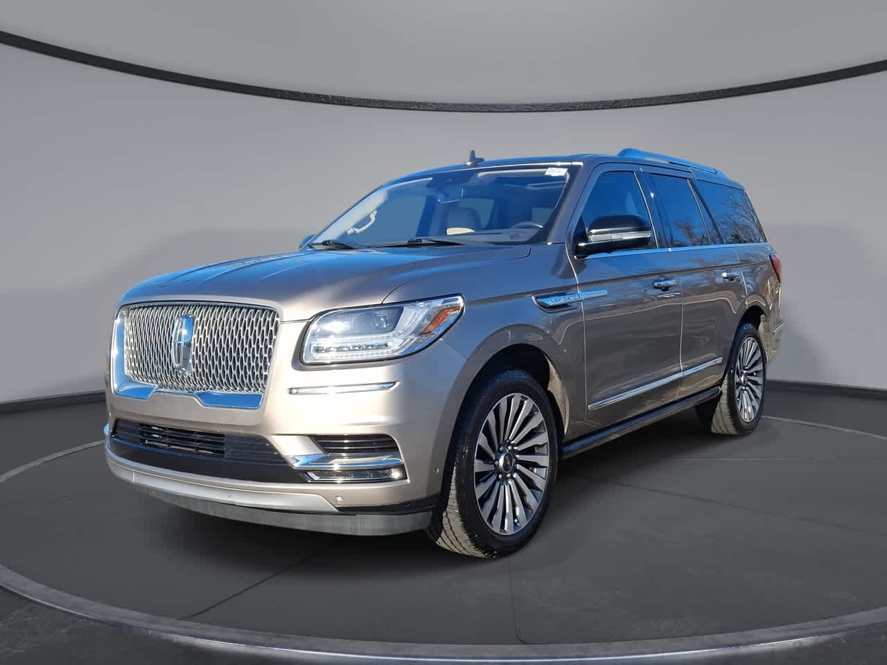 2019 Lincoln Navigator Reserve's photo