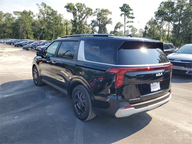 2026 Kia Carnival EX photo 4