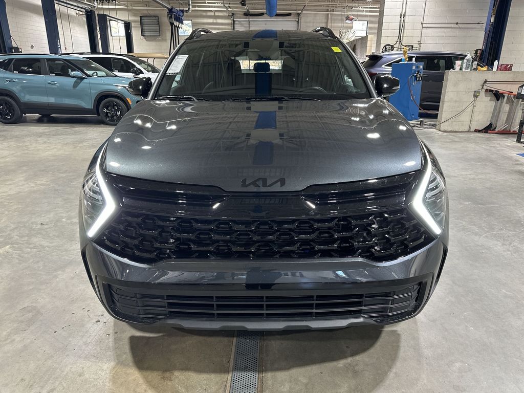 2025 Kia Sportage X-Line photo 3