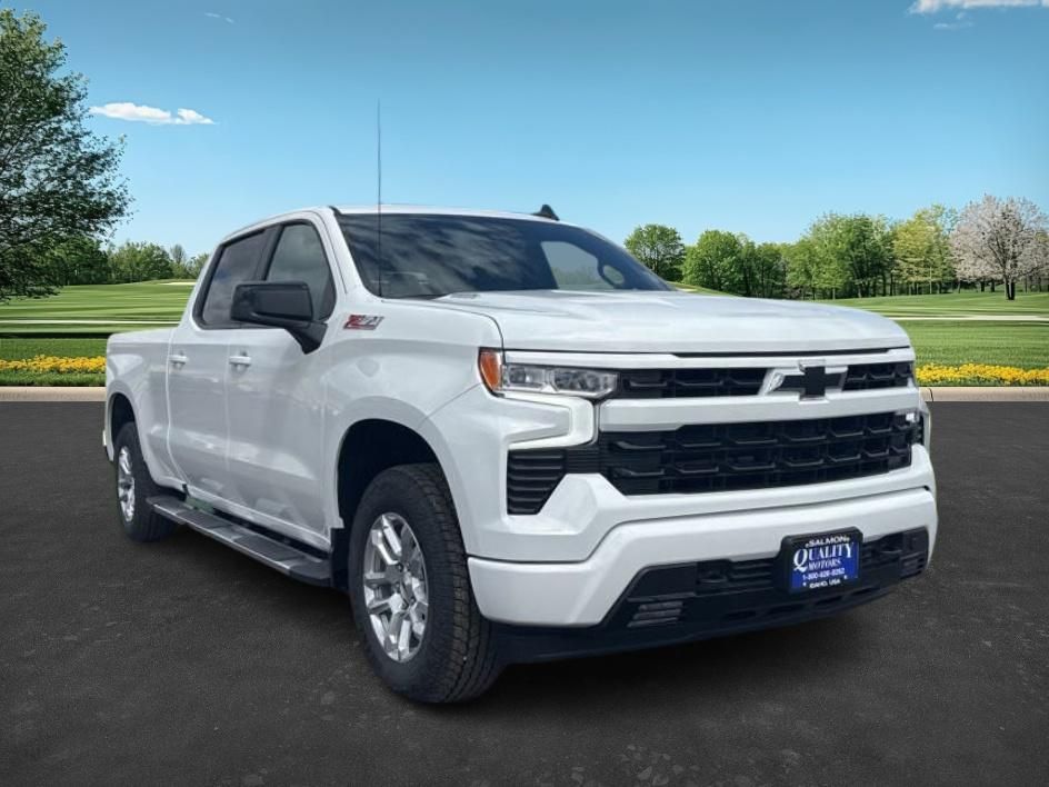 2025 Chevrolet Silverado 1500 RST photo 3