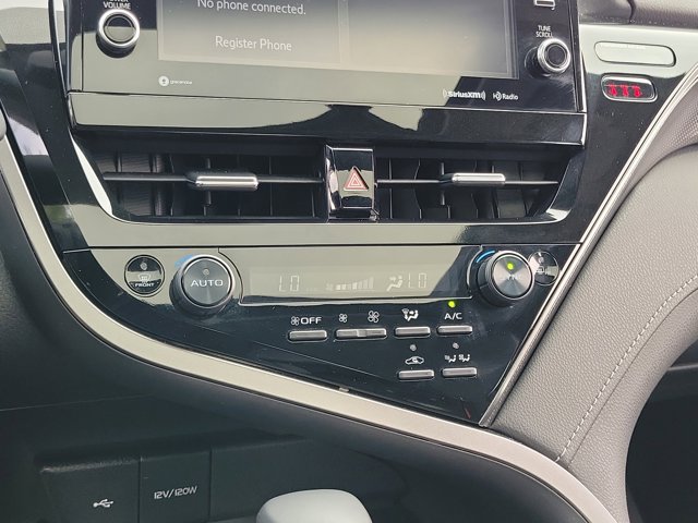 2022 Toyota Camry XSE photo 26