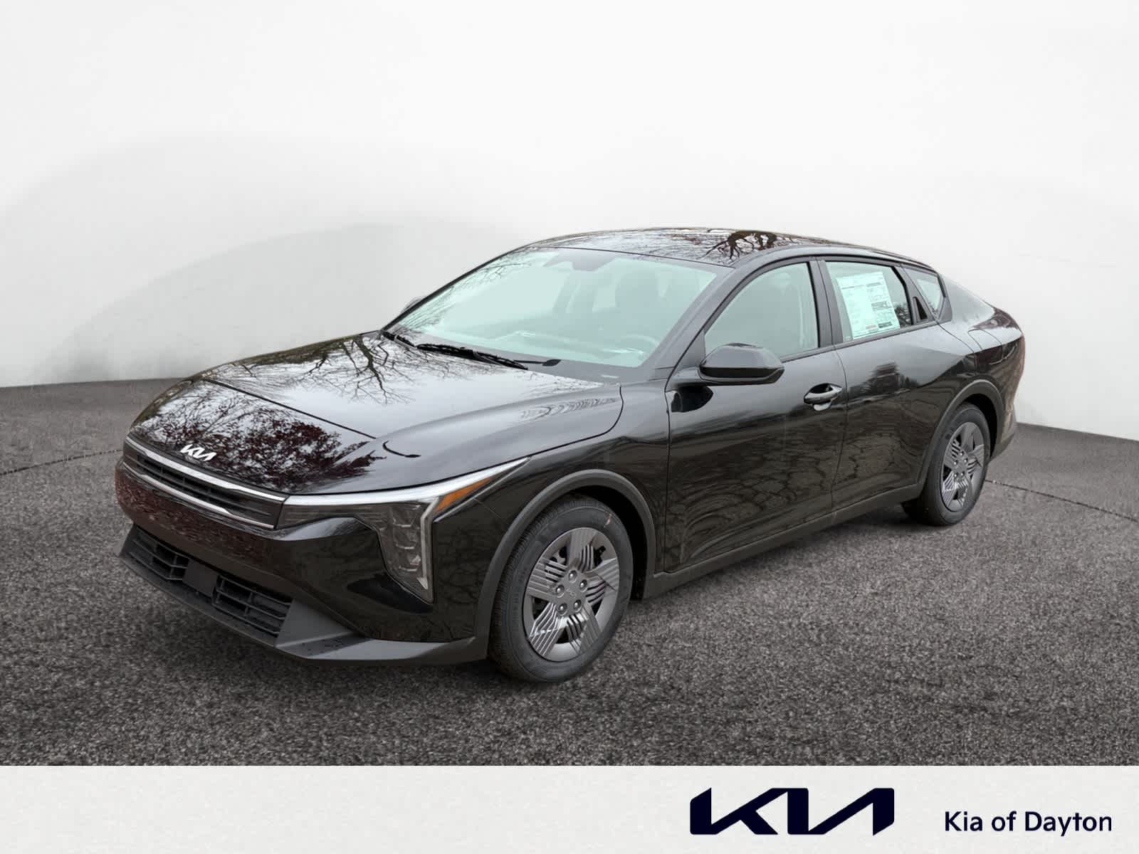 2025 Kia K4 LX's photo