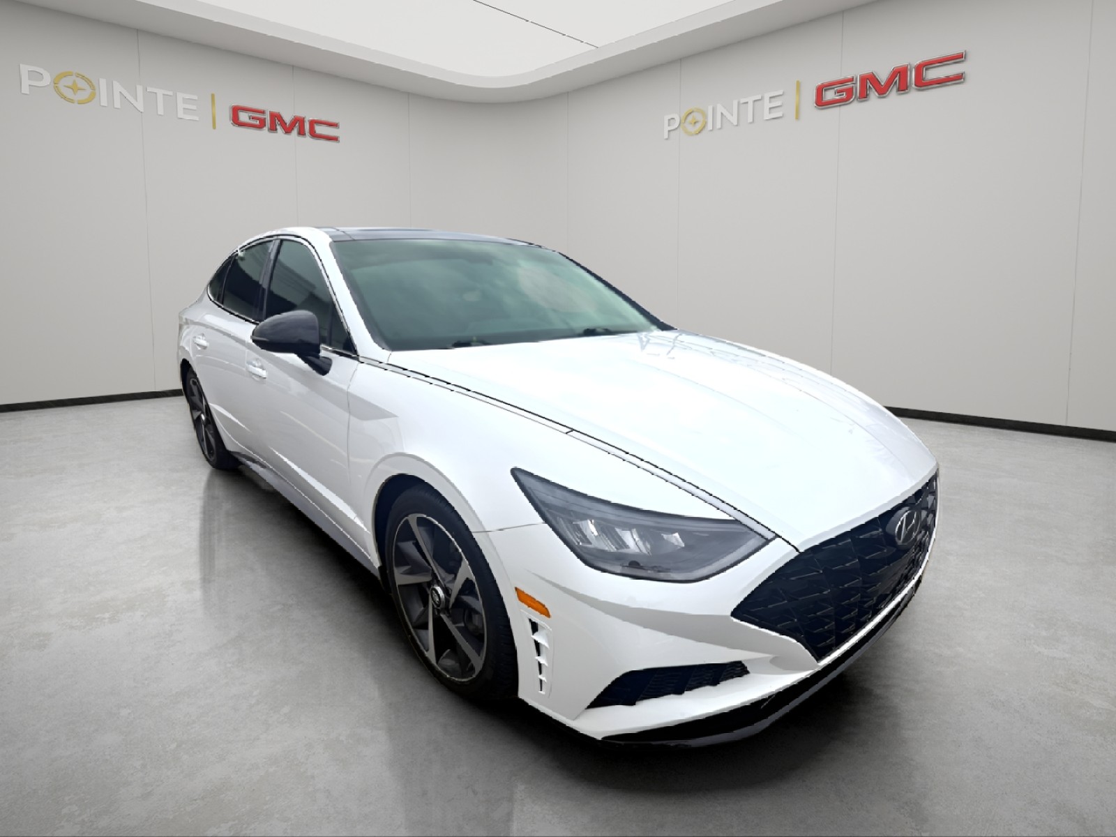 2022 Hyundai Sonata SE's photo