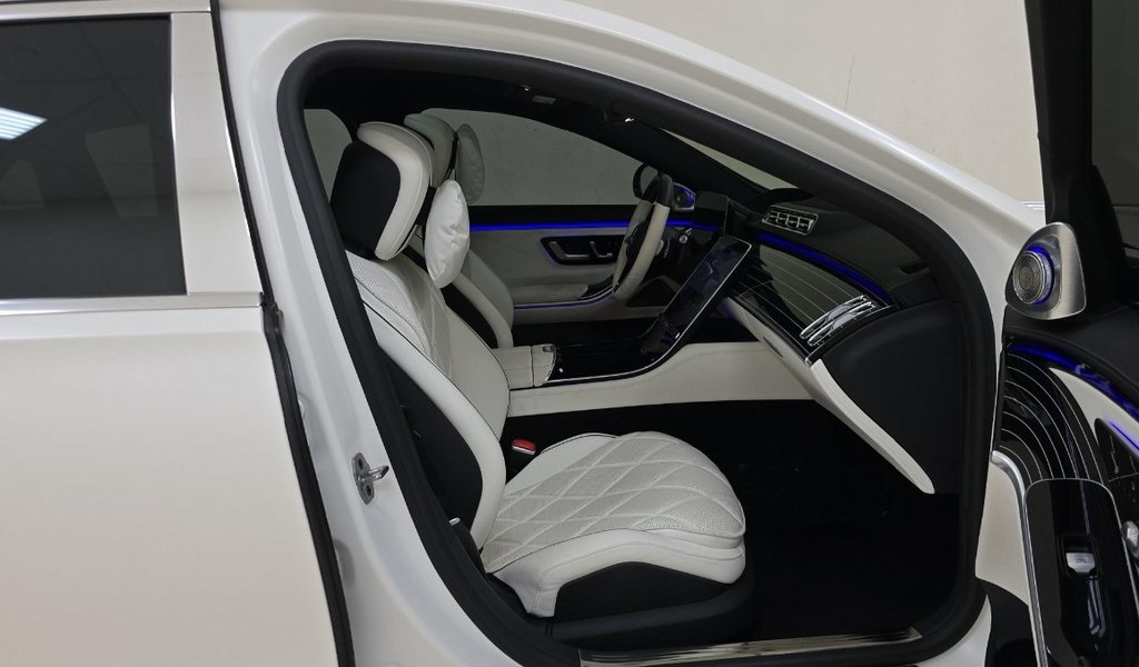 2023 Mercedes Benz S 680 Maybach photo 7