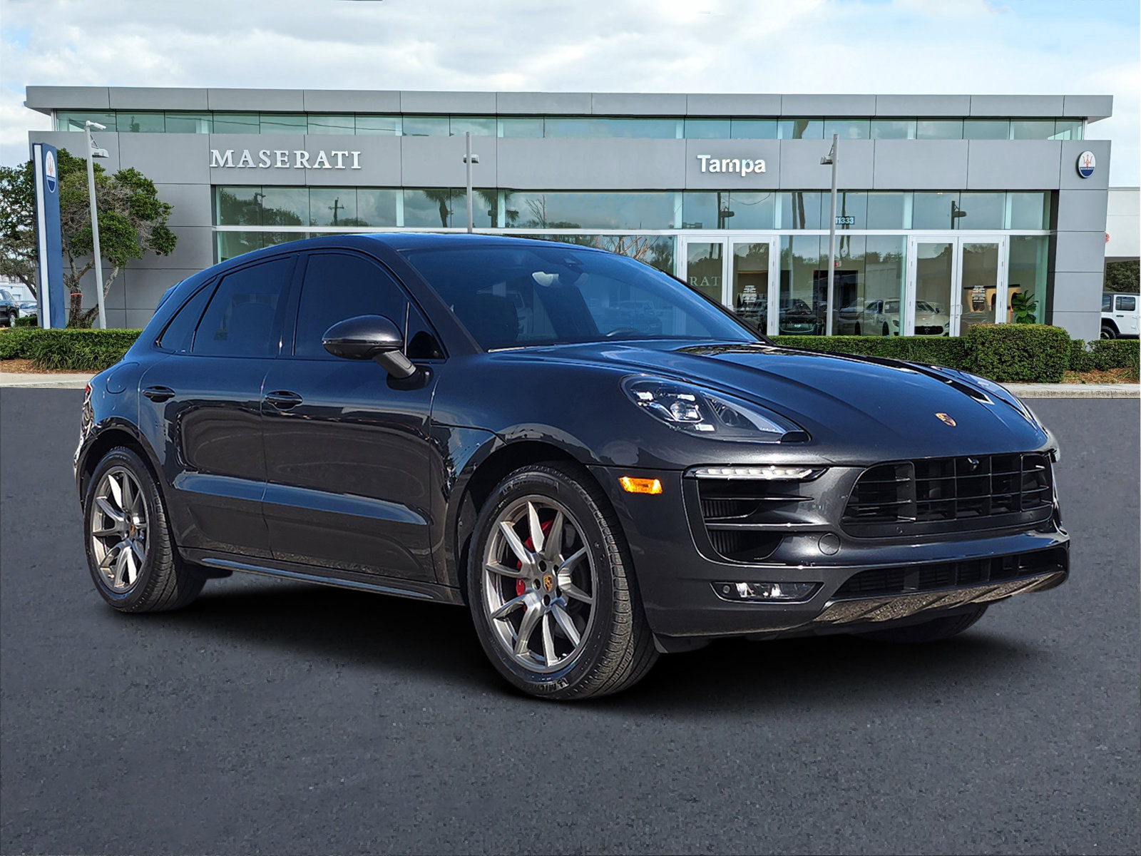 2017 Porsche Macan