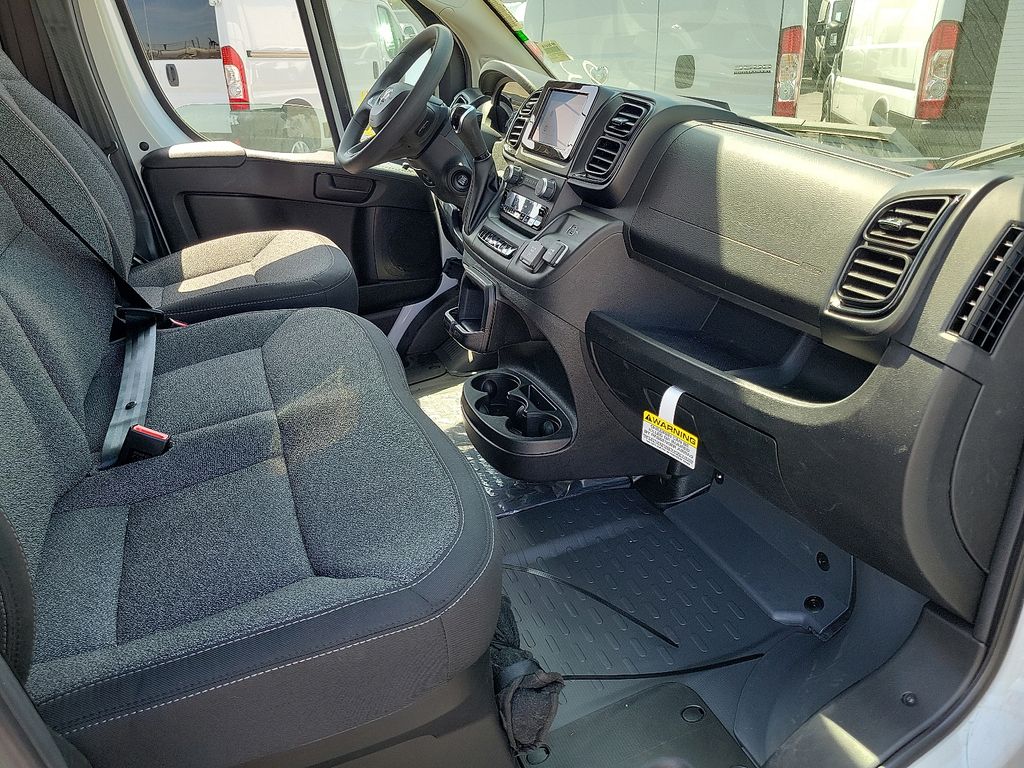 2024 Ram ProMaster 2500 Cargo Van photo 9