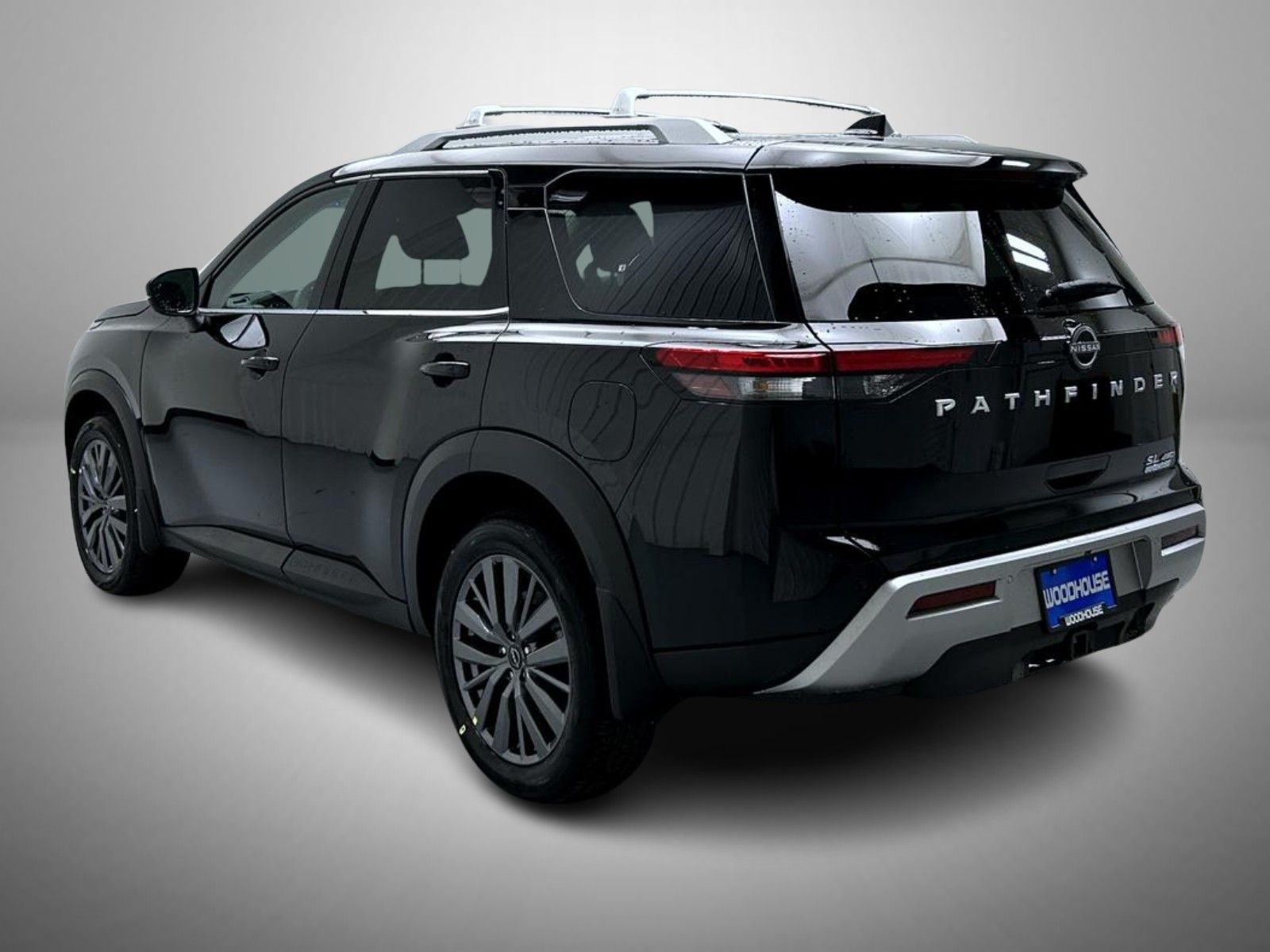 2025 Nissan Pathfinder SL photo 7