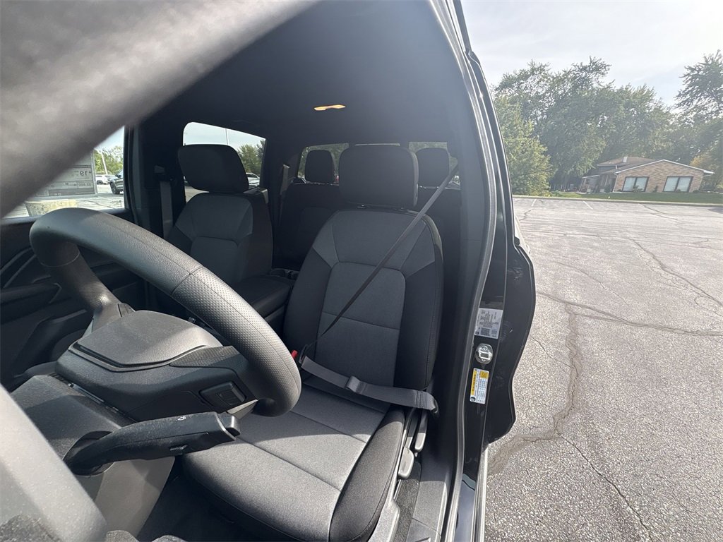 2026 Chevrolet Colorado Trail Boss photo 11