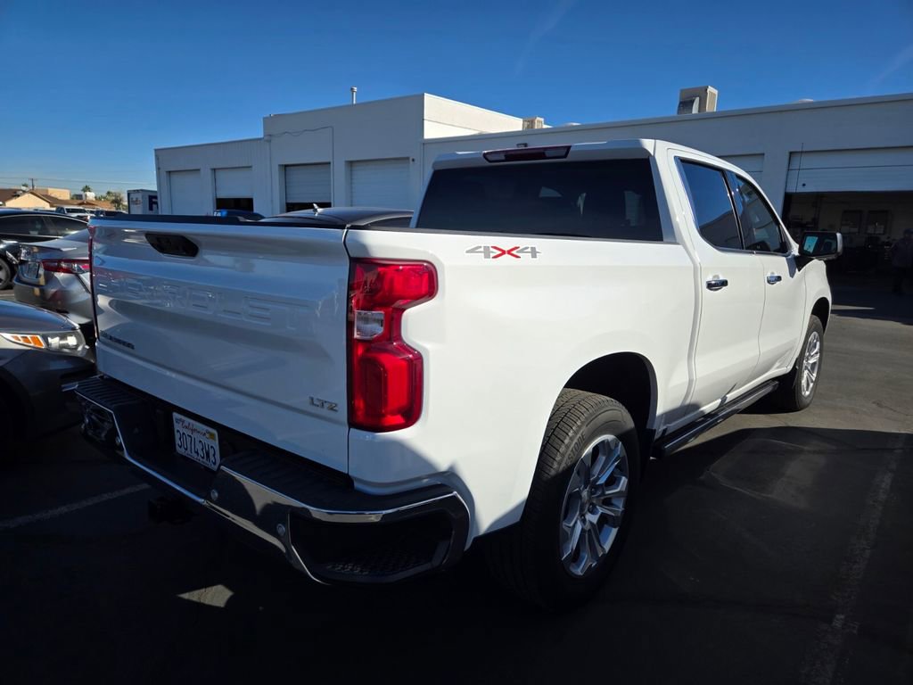 2024 Chevrolet Silverado 1500 LTZ photo 4