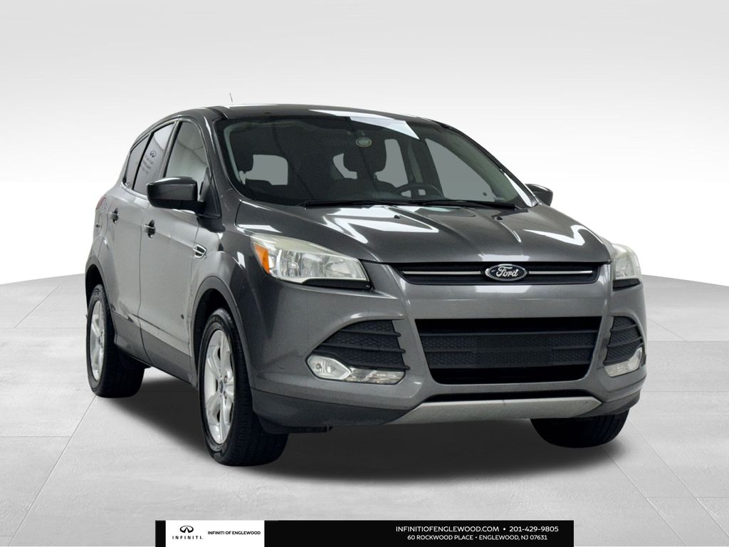 2014 Ford Escape SE's photo