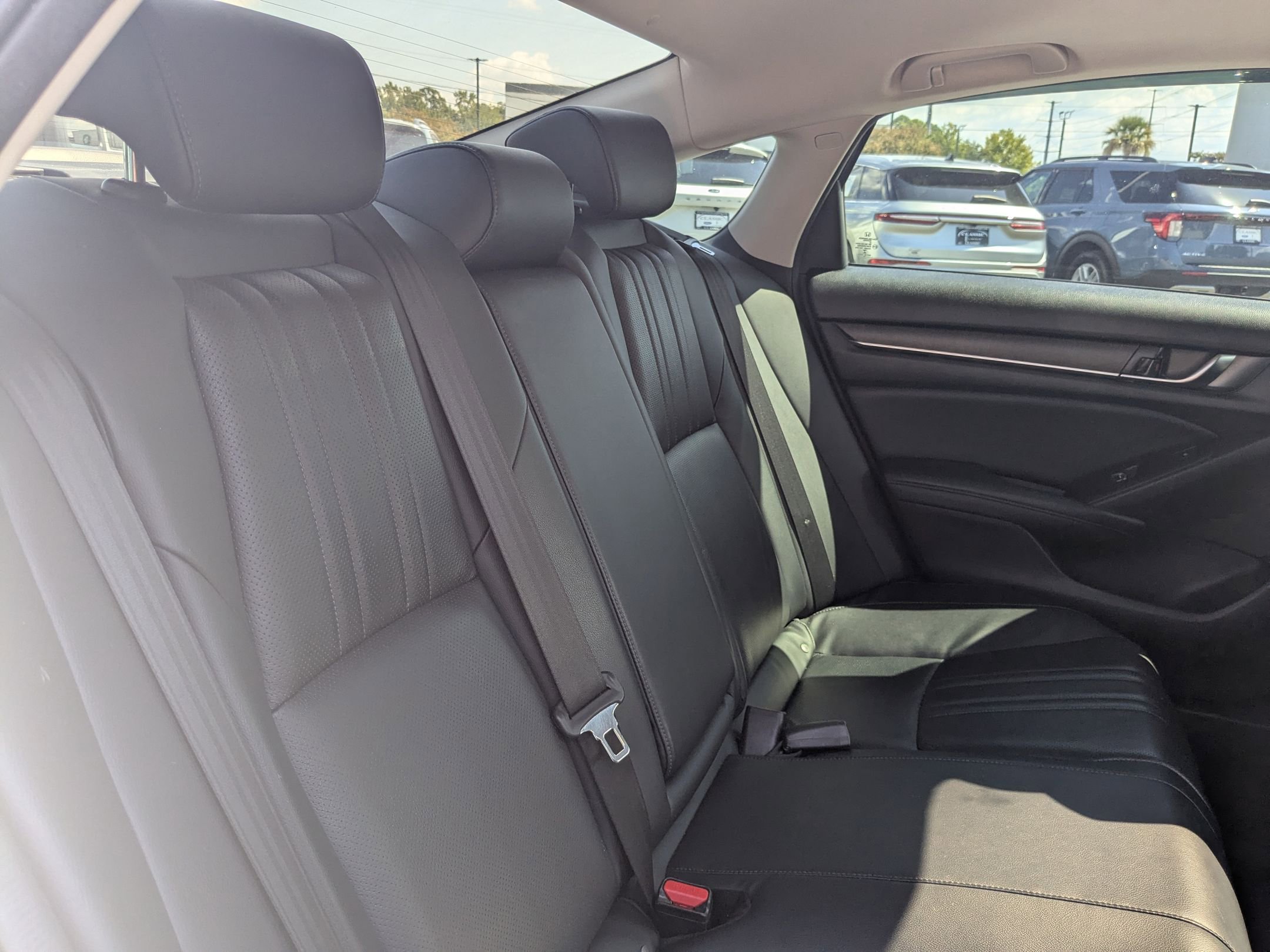 2018 Honda Accord Touring 2.0T photo 29