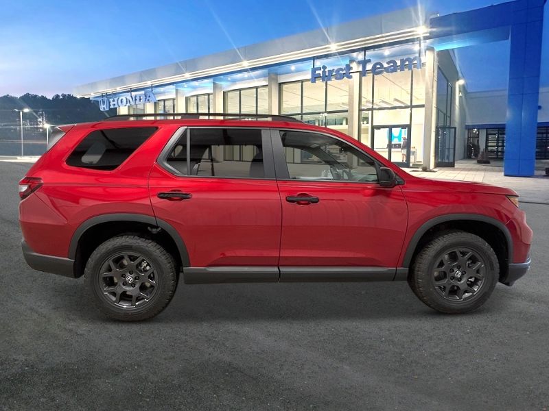 2025 Honda Pilot TrailSport photo 4