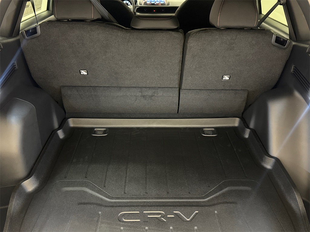 2026 Honda CR-V Hybrid Sport photo 8