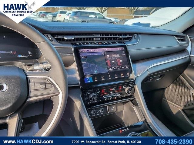 2023 JEEP GRAND CHEROKEE - Image 24