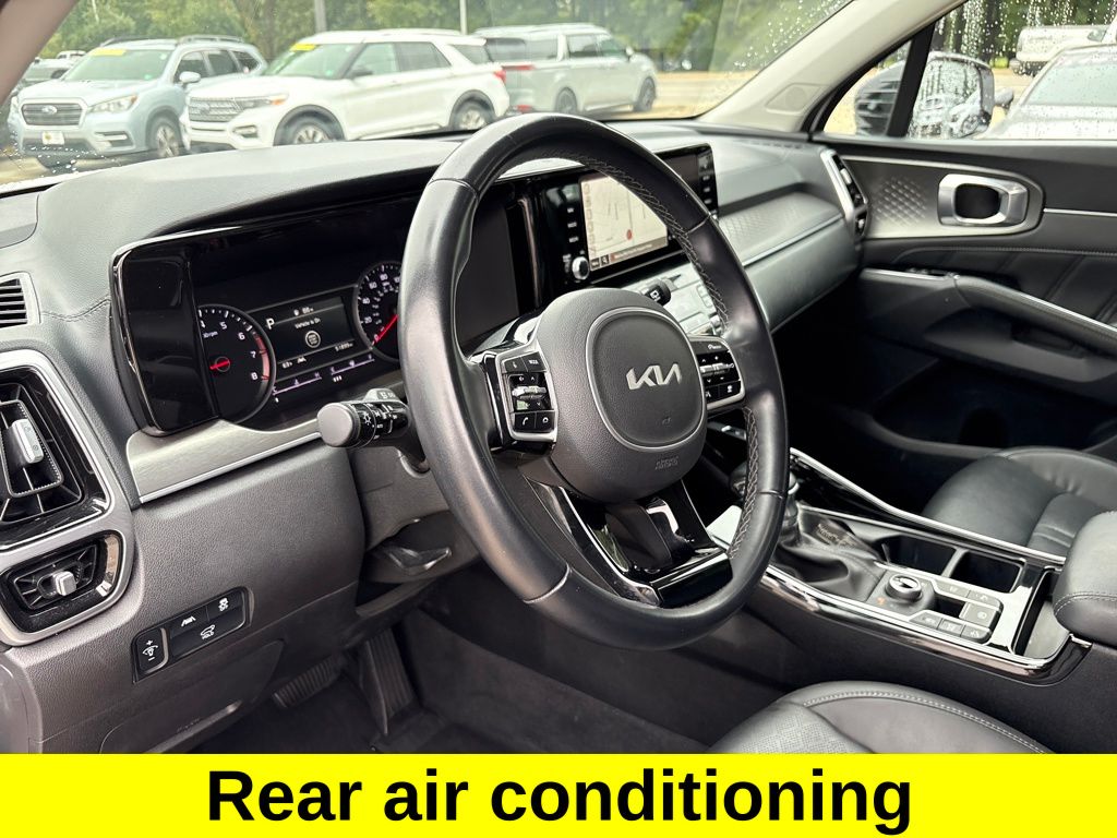 2022 Kia Sorento SX photo 11
