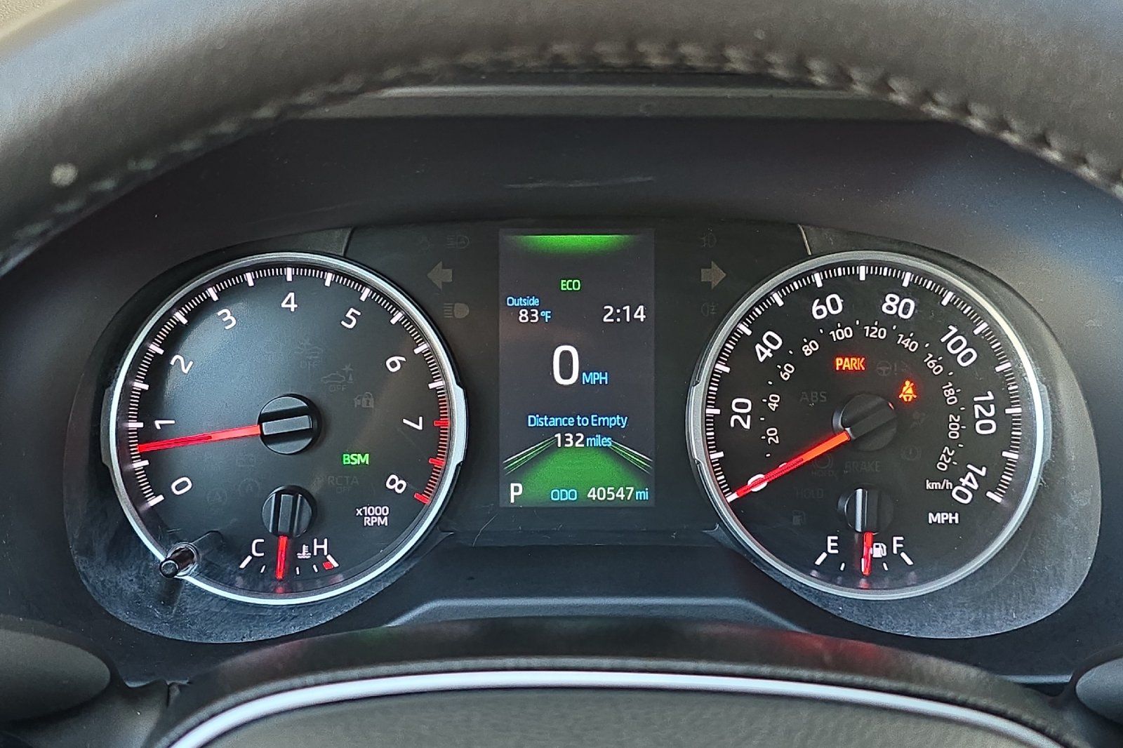 2021 Toyota RAV4 XLE photo 26