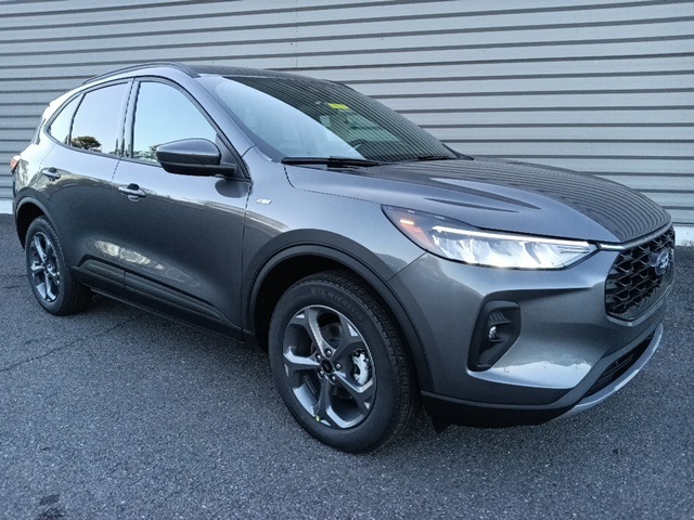 2026 Ford Escape ST-Line Select's photo