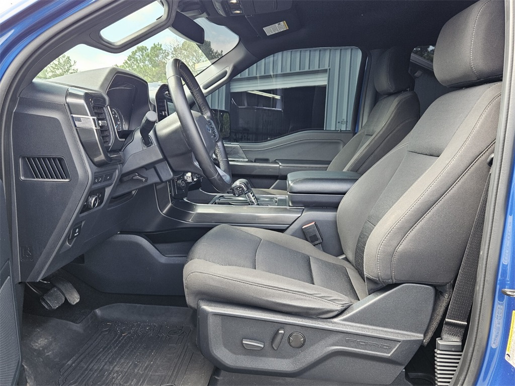 2023 Ford F-150 XLT photo 5