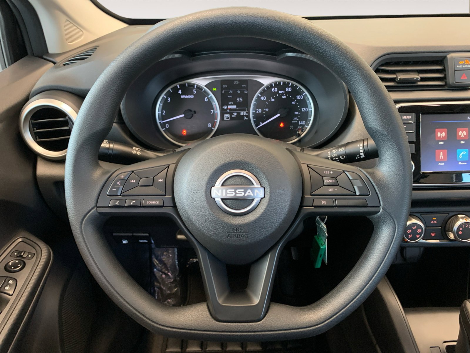 2025 Nissan Versa S photo 12