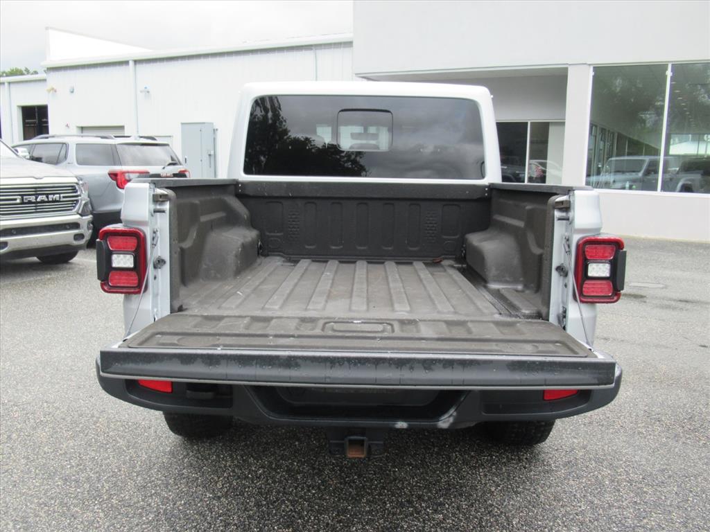 2022 Jeep Gladiator Overland photo 6