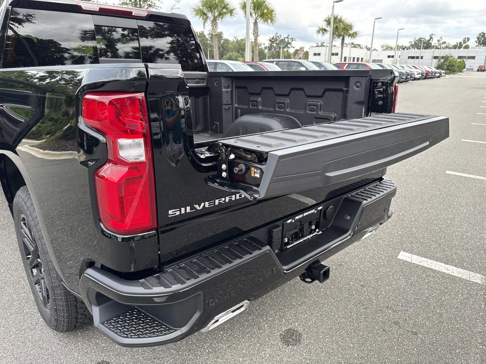 2026 Chevrolet Silverado 1500 RST photo 34