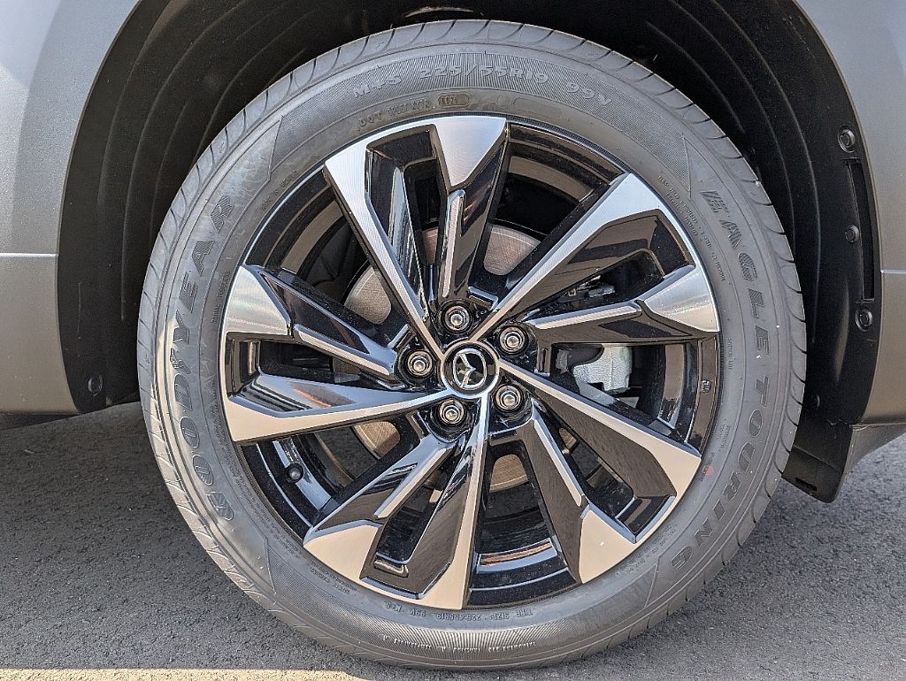 2025 Mazda CX-50 Premium Plus photo 13