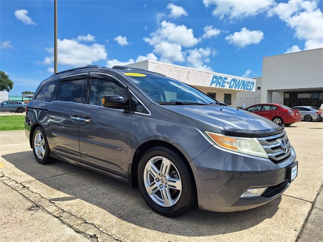Used 2011 Honda Odyssey Touring with VIN 5FNRL5H90BB093170 for sale in Harvey, LA