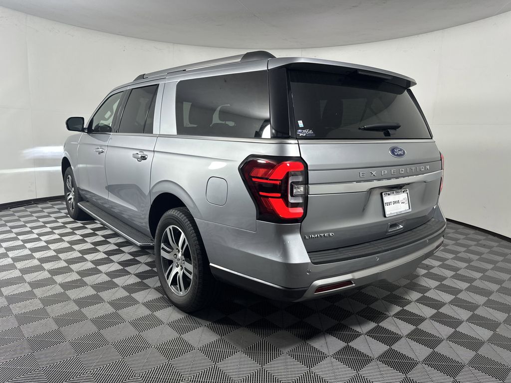 2025 Ford Escape ST-Line Select photo 5