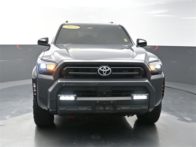 2025 Toyota 4Runner SR5 photo 2