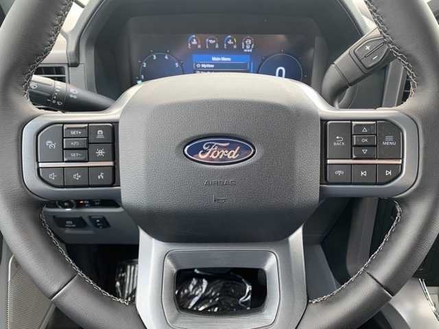 2024 Ford F-150 XLT photo 9