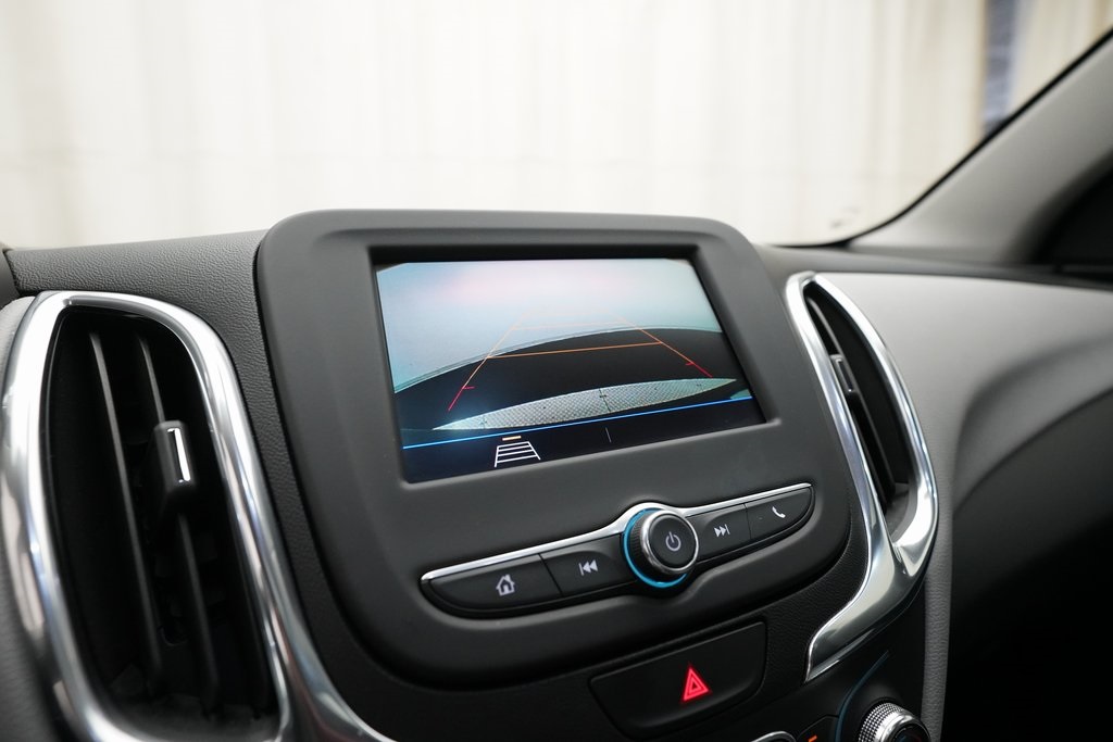 2020 Chevrolet Equinox LT photo 16