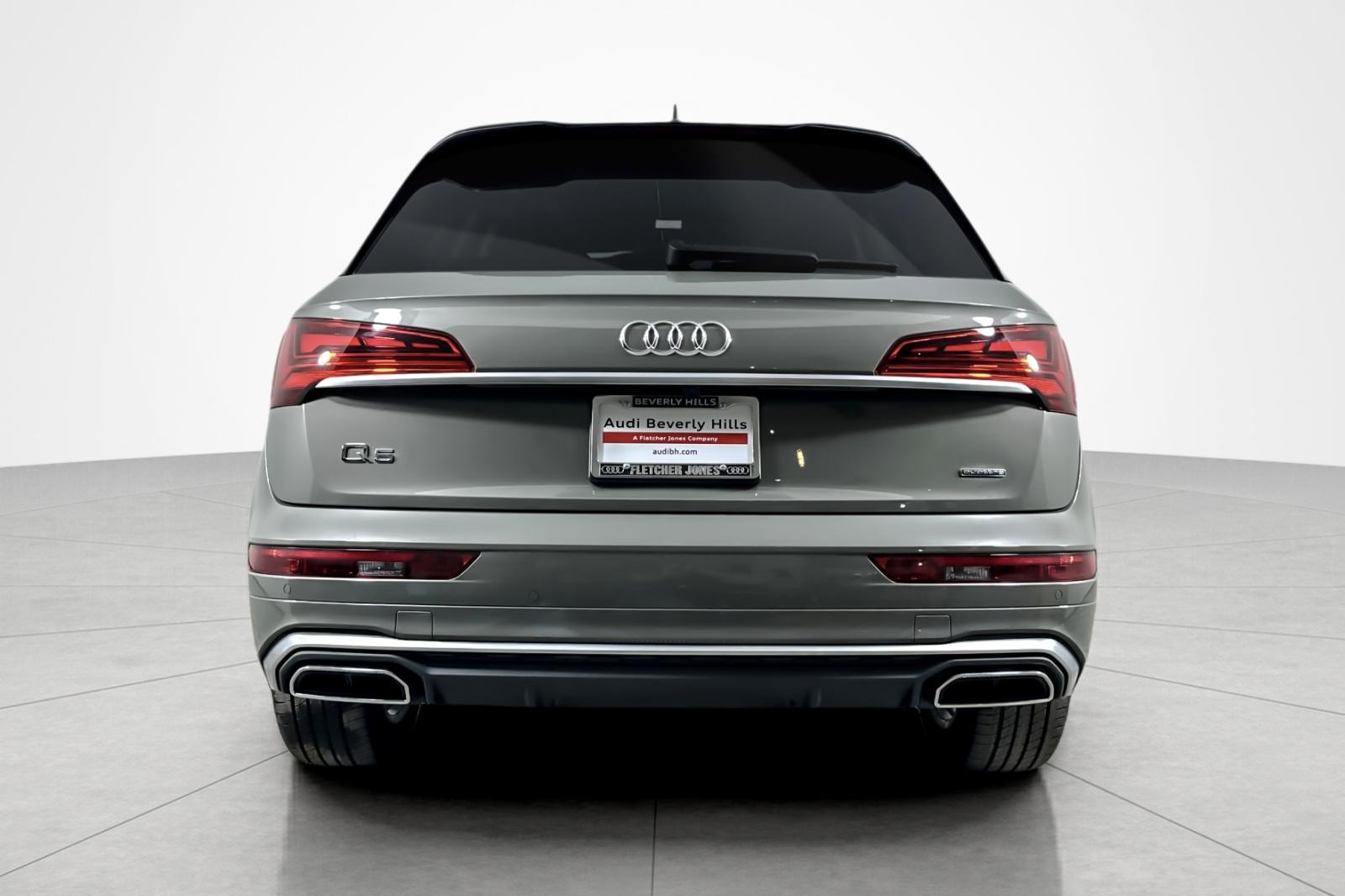 2024 Audi Q5 S line Premium Plus 55 TFSI photo 4
