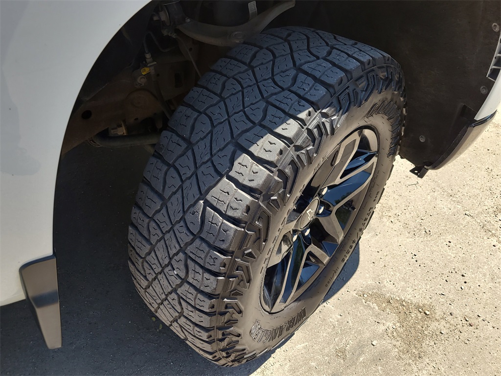 2023 Chevrolet Silverado 1500 LT Trail Boss photo 7