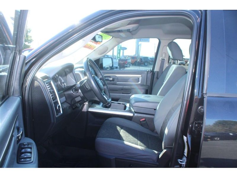 2016 Ram 1500 Big Horn photo 7