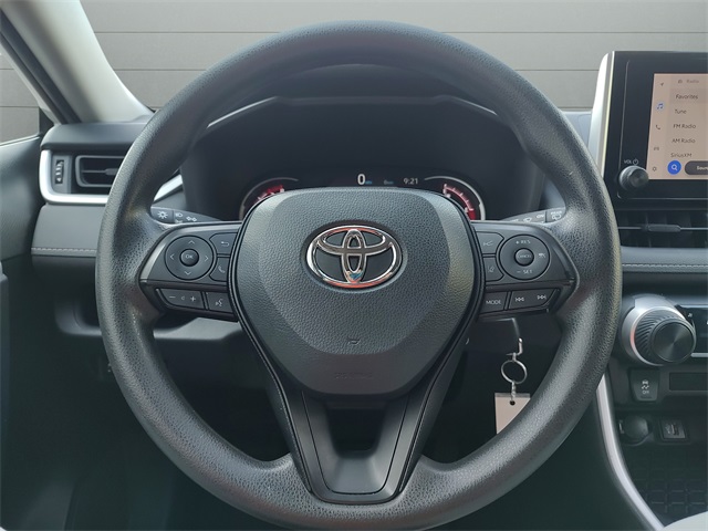 2024 Toyota RAV4 LE photo 26