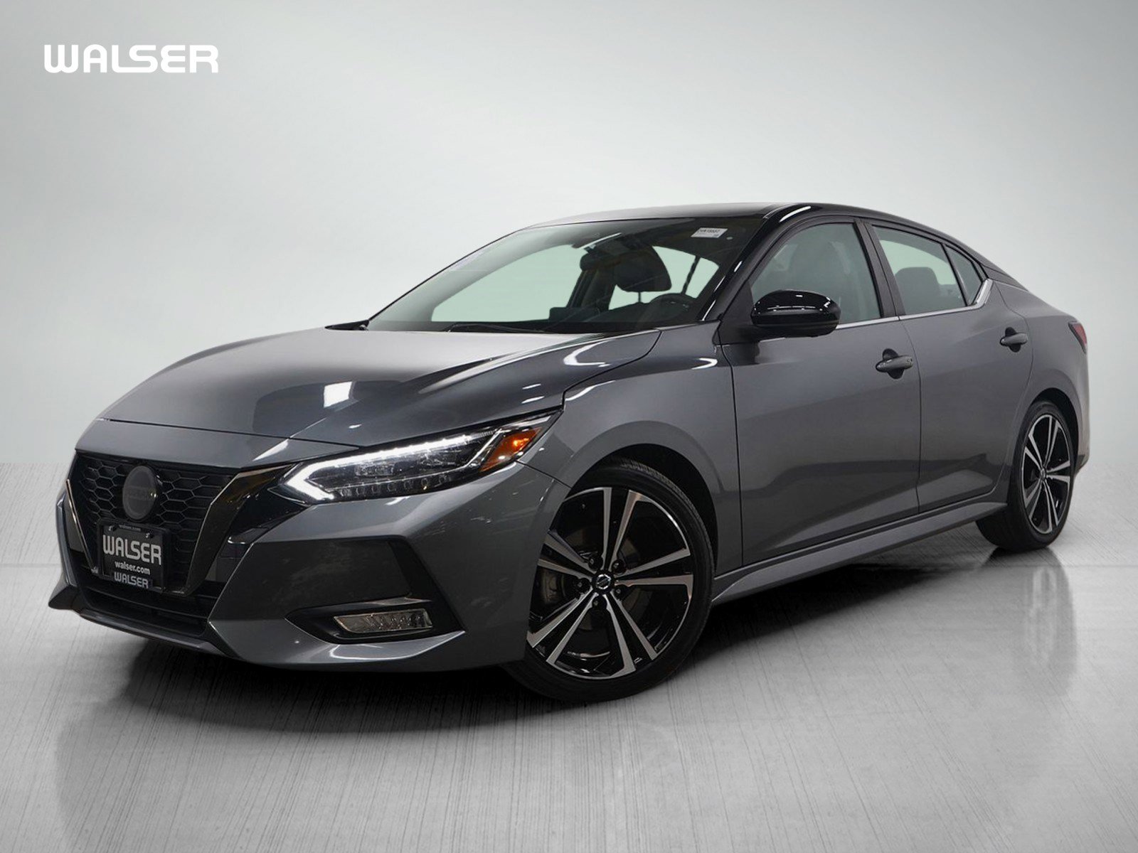 2022 Nissan Sentra SR's photo