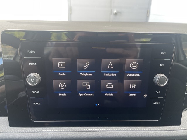 2025 Volkswagen Jetta 1.5T SEL photo 16