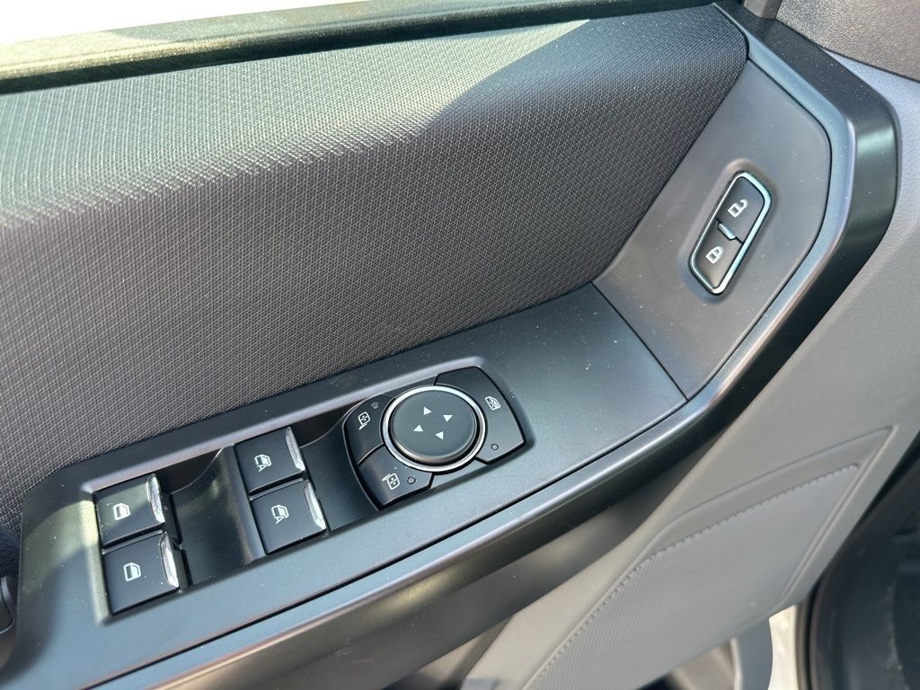 2025 Ford F-150 XL photo 10