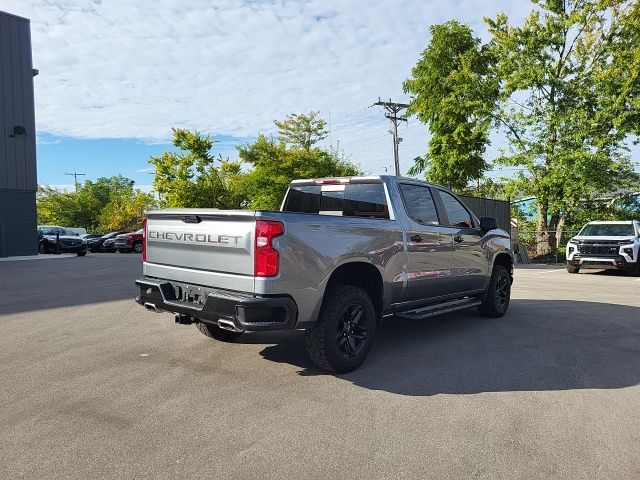 2019 Chevrolet Silverado 1500 LT Trail Boss photo 2